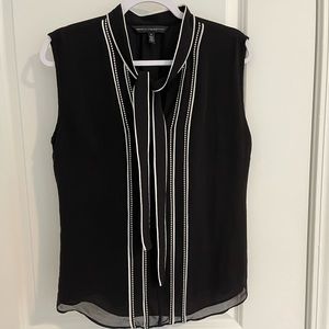 White House black market top